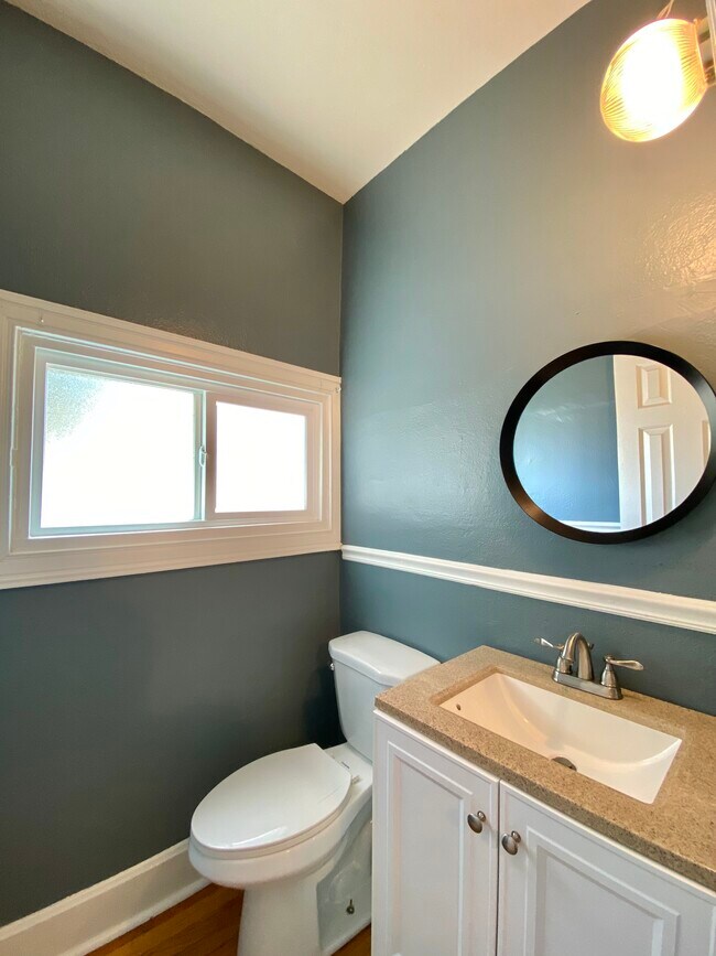 Foto del edificio - 1830 E 27th Ave