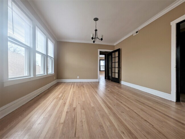 Foto del edificio - 3114 N Kilpatrick Ave