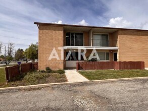 Building Photo - 330 N 100 E