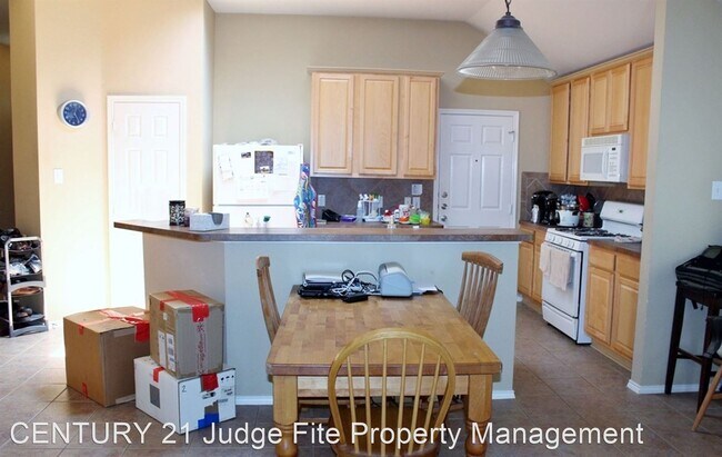Foto del edificio - 3 br, 2 bath House - 5939 Waterford Drive