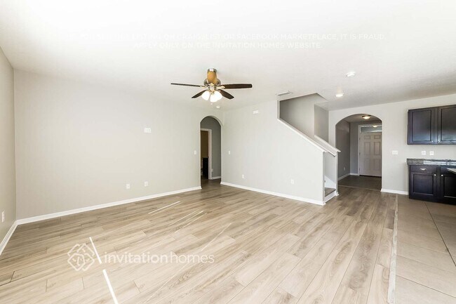 Building Photo - 5009 Blue Willow Wy