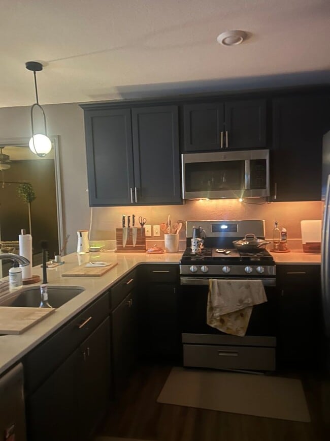 Building Photo - 148 Mica Trl