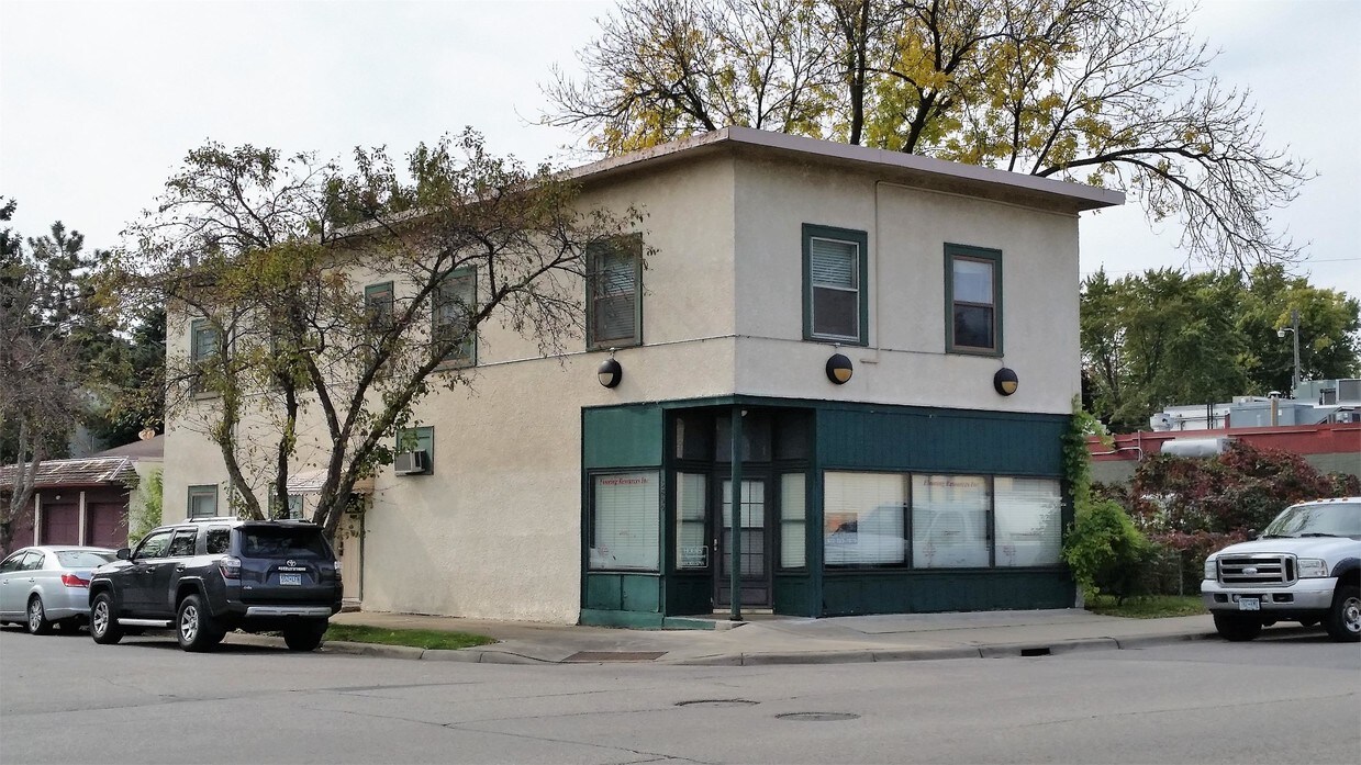 Primary Photo - 3802 Longfellow Ave