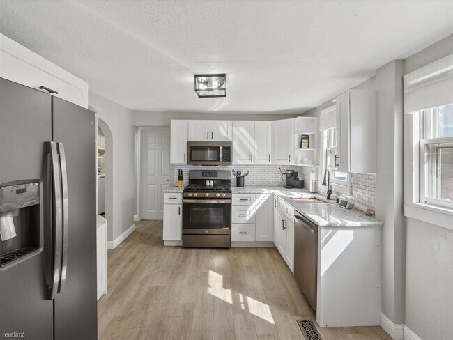 Foto del edificio - 3 br, 2 bath House - 505 Harrison Street