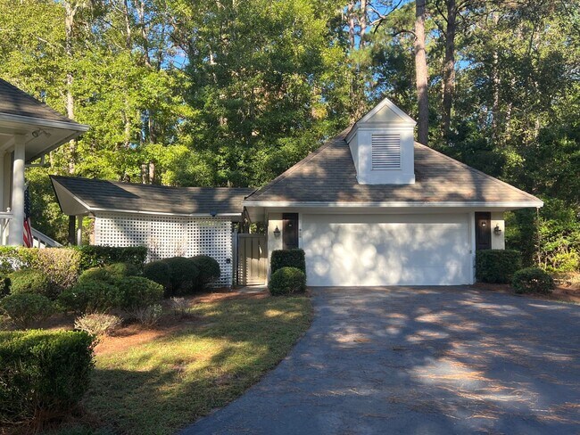 Building Photo - Beautiful Lowcountry Home in Rose Hill - E...