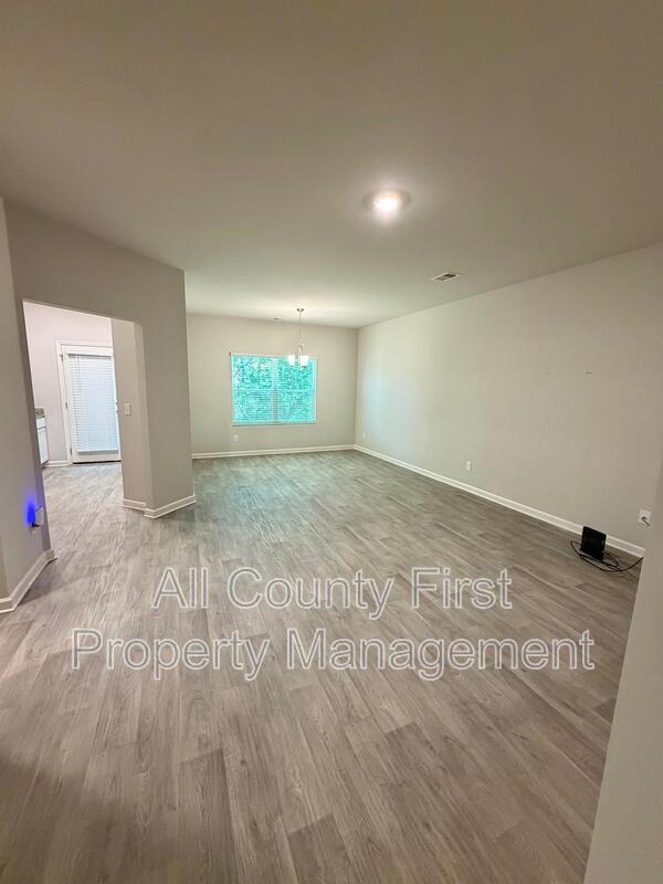 Foto del edificio - 1336 Rogers Landing