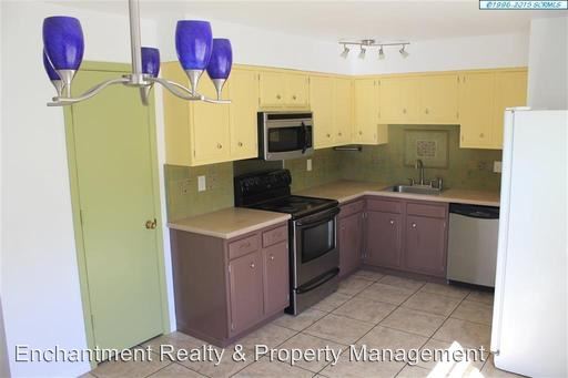 Fotografía del edificio - 3800 N Silver St