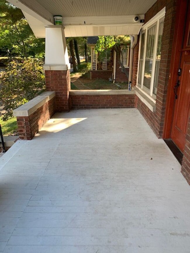 Foto del edificio - Charming, 3 Bed - 3 Bath Historic Home Clo...