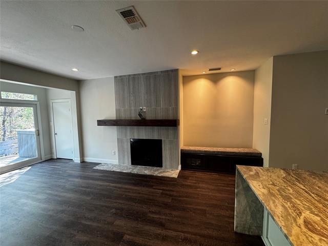 Building Photo - 2506 Wedglea Dr