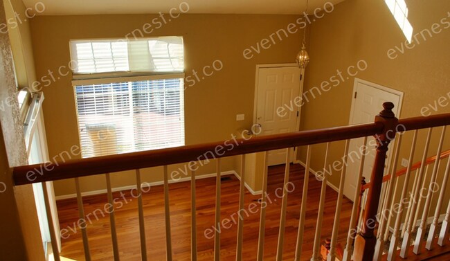 Foto del edificio - 1500 Laurenwood Way