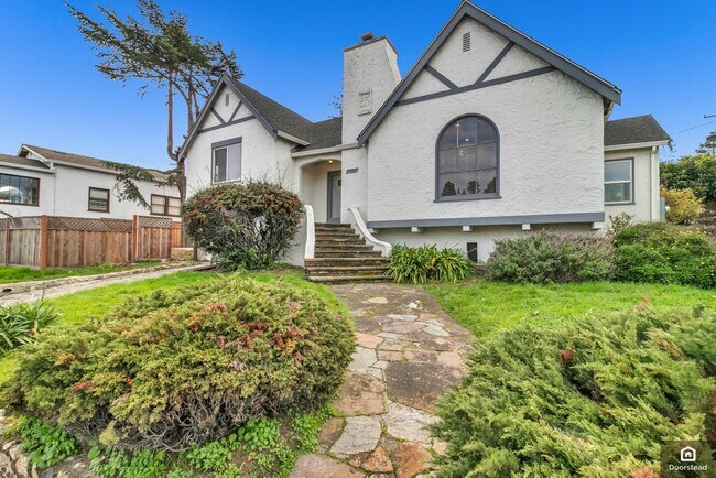 Building Photo - 1707 San Pablo Ave