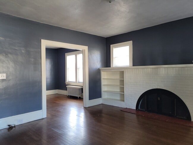 Foto del edificio - 2112 Memorial Ave SW