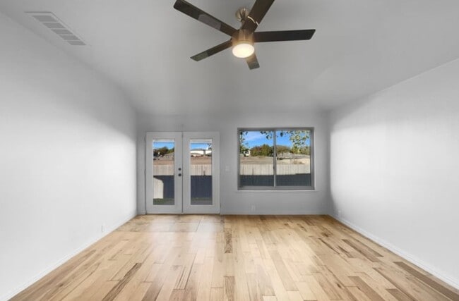 Building Photo - 1608 Desperado Rd