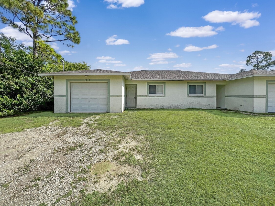 5202 27th St SW, Lehigh Acres, FL 33973 House Rental in Lehigh Acres, FL