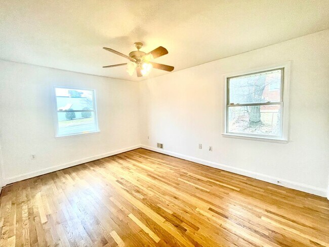 Foto del edificio - 8800 Sterling St