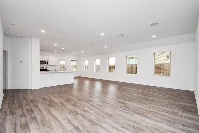 Building Photo - 4811 Jasmine Heather Ln