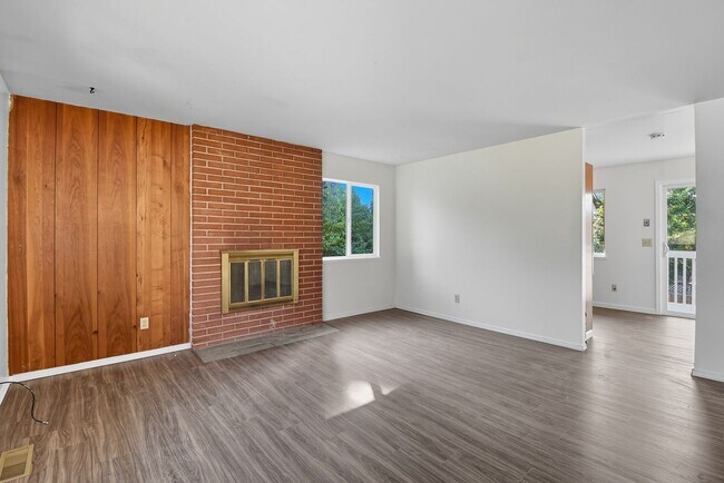 Foto del edificio - 5Bd/2Ba Bellevue Home