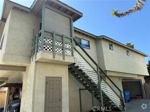 Building Photo - 2103 Harriman Ln