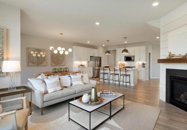 Building Photo - Sparkling 3bed 3bath in Eagan!