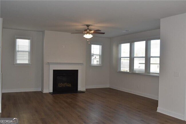 Building Photo - 2989 Ogden Trl