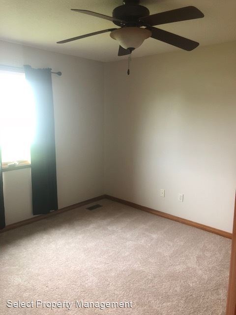 Building Photo - 3 br, 2 bath House - 1412 Brenton Glens Drive