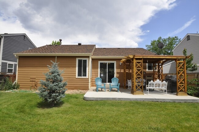 Building Photo - 7287 S Long Springs Butte