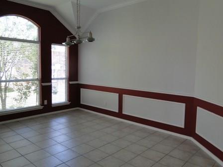 Building Photo - 7100 Chaucer Dr