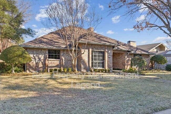 Foto del edificio - 6505 Copper Creek Dr