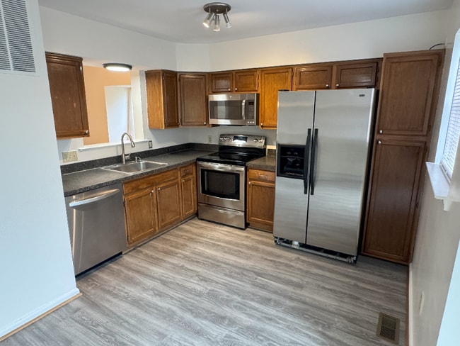 Building Photo - 18214 Paladin Dr