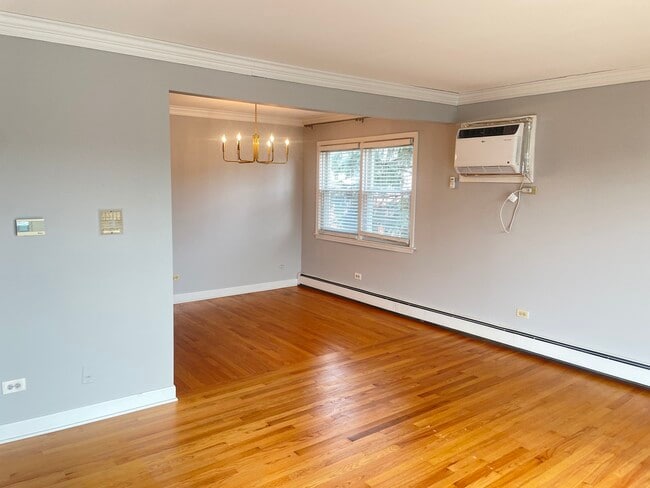 Foto del edificio - 11255 S Roberts Rd