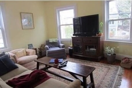 Foto del edificio - 215 Cypress St