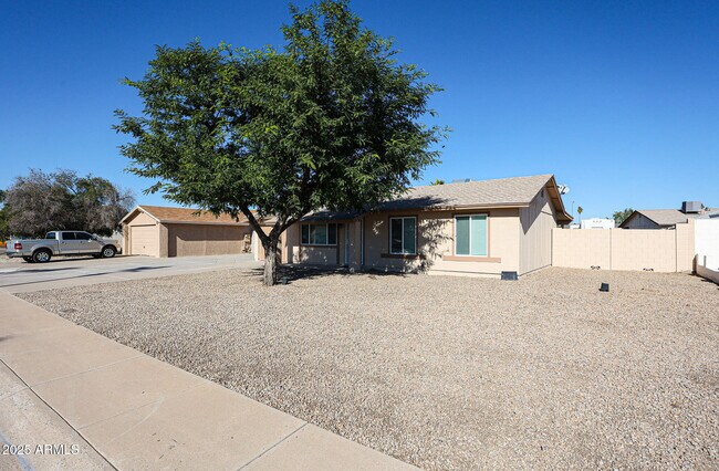 Foto del edificio - 7208 W Vogel Ave