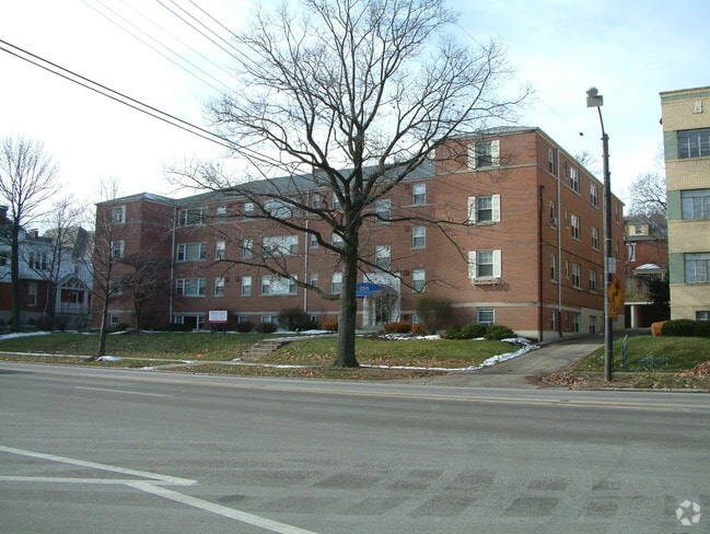 Building Photo - Eden Cliff Apartmens
