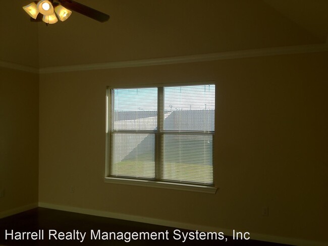 Building Photo - 2 br, 2 bath House - 625 Monticello Circle