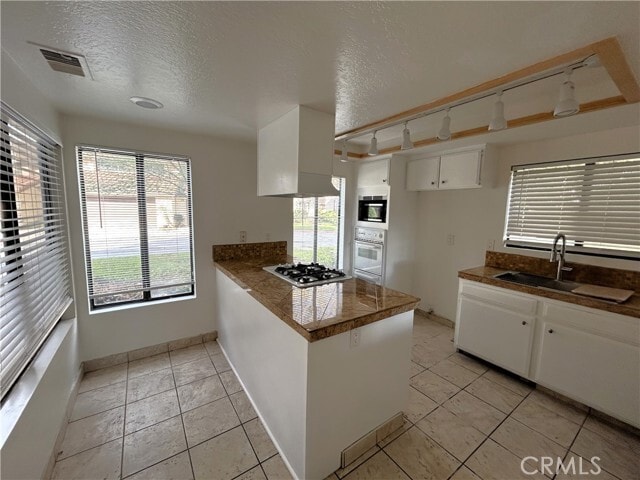 Building Photo - 6592 Le Blan Way