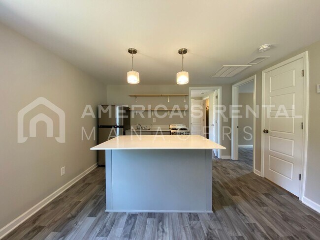 Building Photo - DEPOSIT PENDING!!! Home for Rent in Steele...