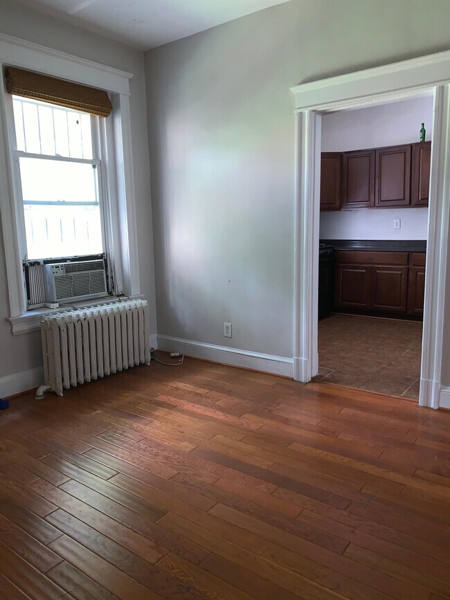 Building Photo - 150 Seaton Pl NW