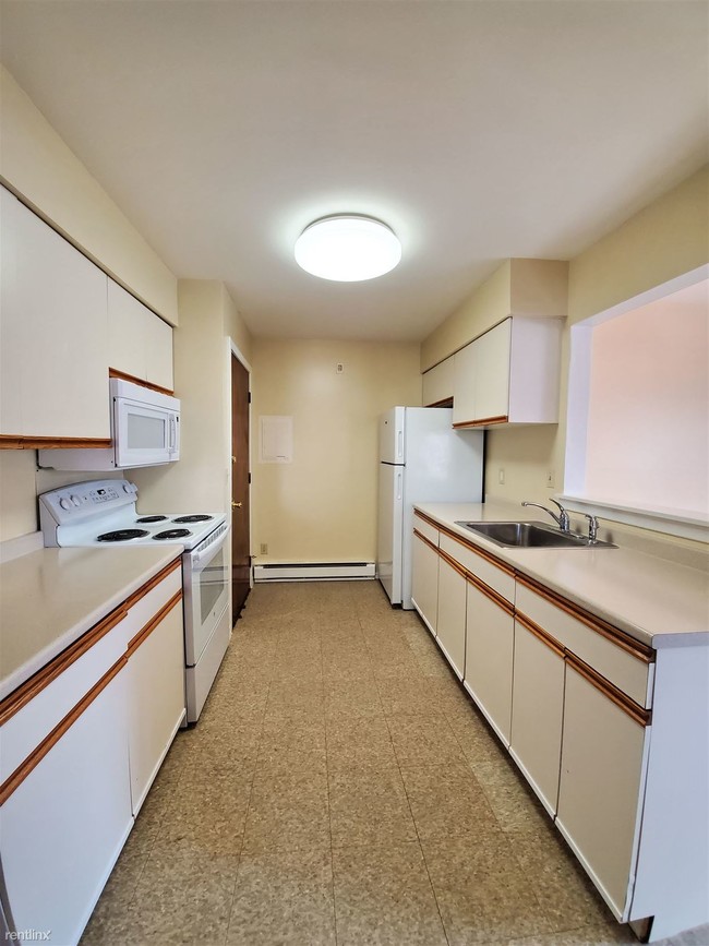 Building Photo - 2 br, 1 bath  - 220 Glen Haven Rd c