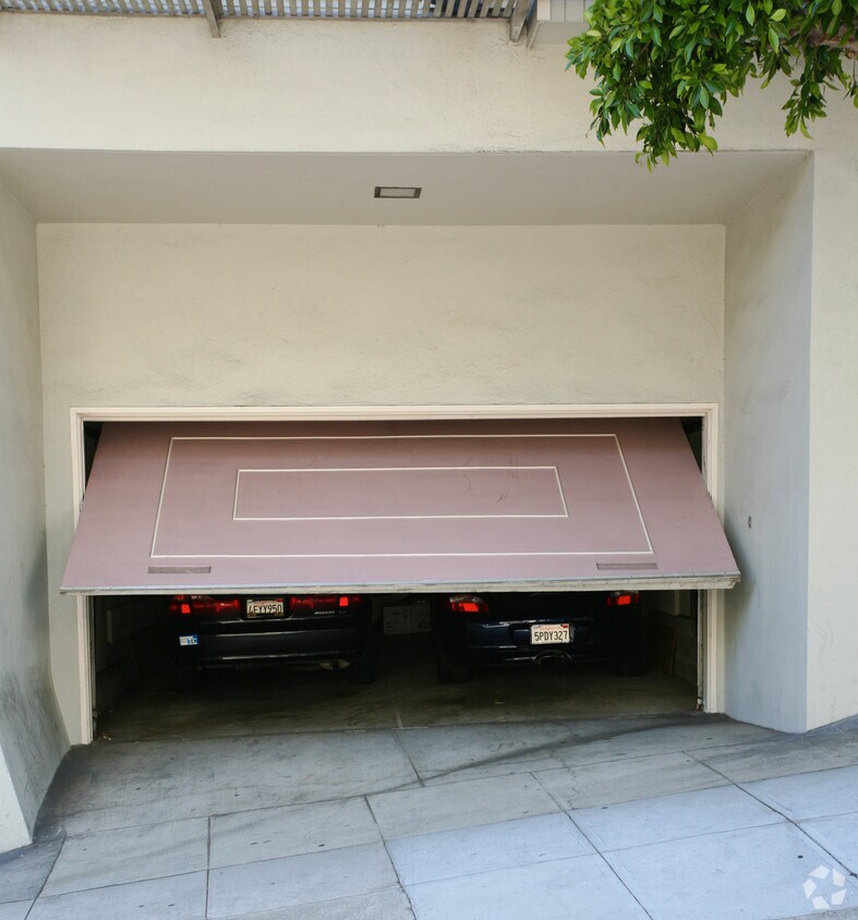 Building Photo - 1223 Kearny St