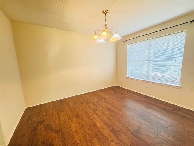 Foto del edificio - 2802 Old Fort Rd