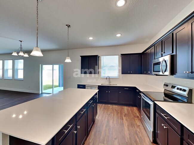 Building Photo - 2757 Ponds Trl