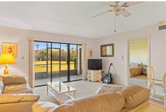 Foto del edificio - Beautiful 2BR/2BA Condo for Rent in Pelican Pointe – Sebastian, FL