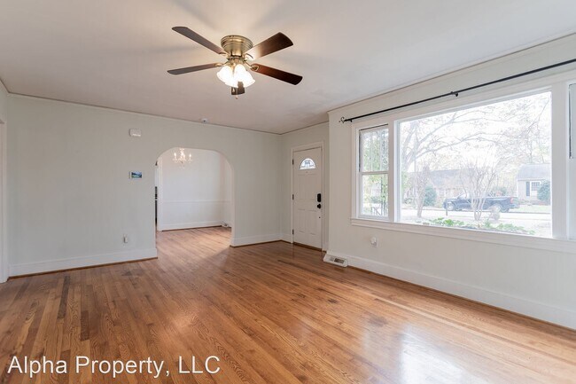 Building Photo - 2 br, 1 bath House - 33 Claremore Ave