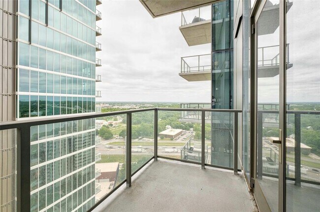 Foto del edificio - 44 East Ave