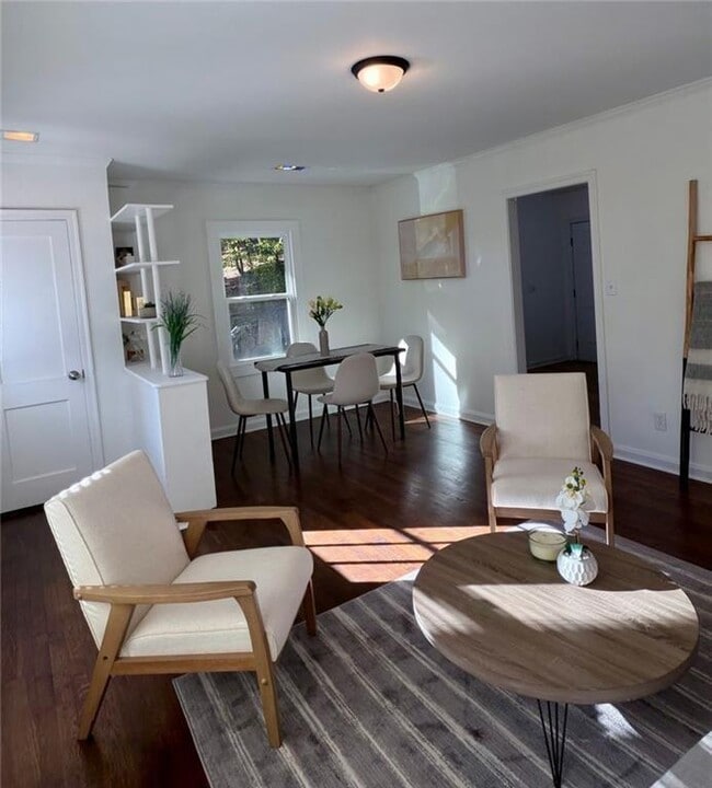 Foto del edificio - 512 Alpine Way