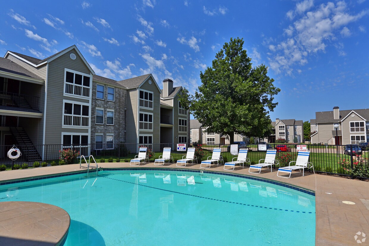 Savannah Square/Harbor Apartments in Norman, OK