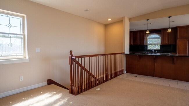 Foto del edificio - Huge Bay Front 3 Bed 2.5 Bath