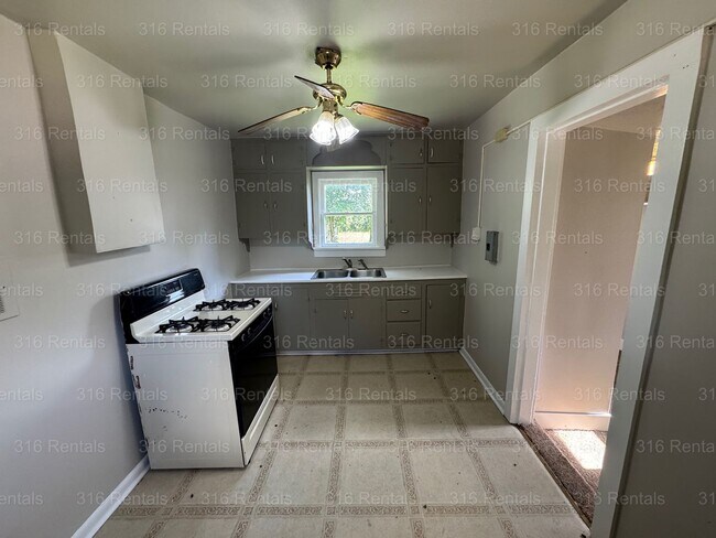 Foto del edificio - $495 - 1 bed 1 bath - Single Family Home