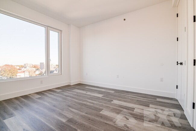 Foto del edificio - 3321 Glenwood Rd