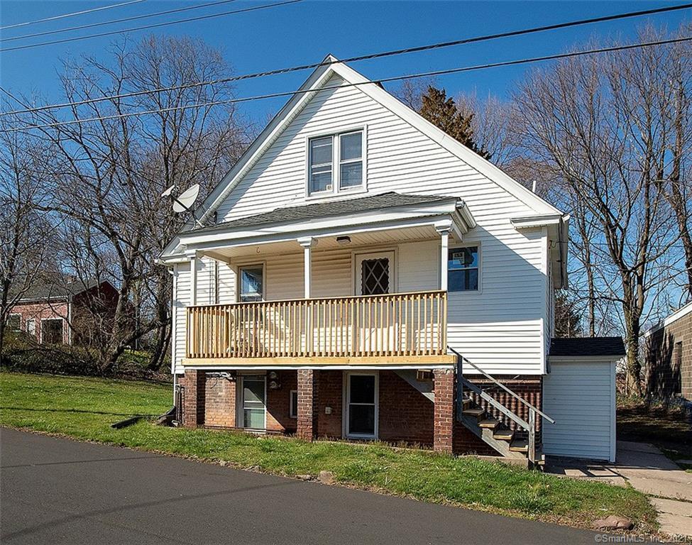Foto principal - 81 Hubbard Pl